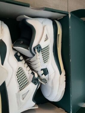 Jordan 4 Oxidized Green